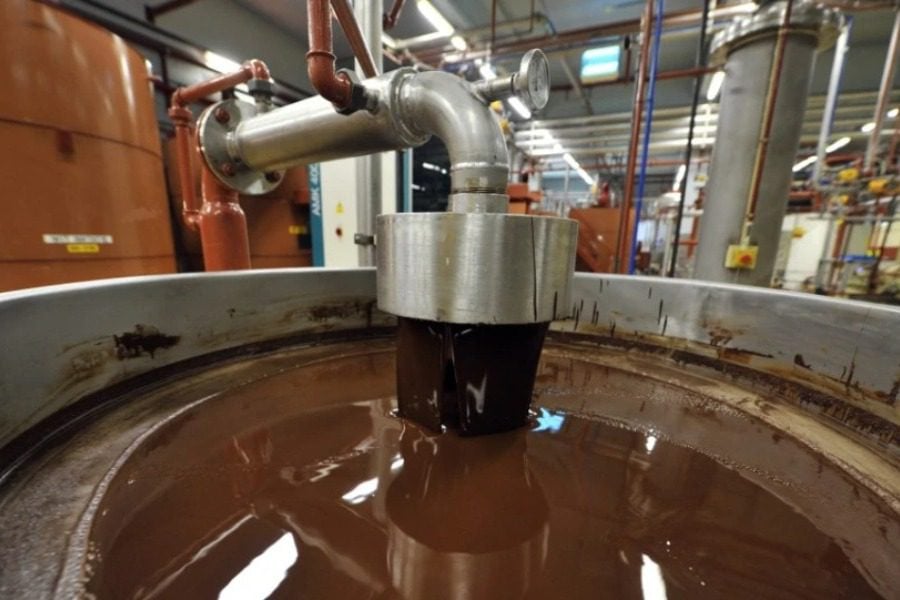 Βρέθηκε σαλμονέλα στο μεγαλύτερο εργοστάσιο σοκολάτας στον κόσμο