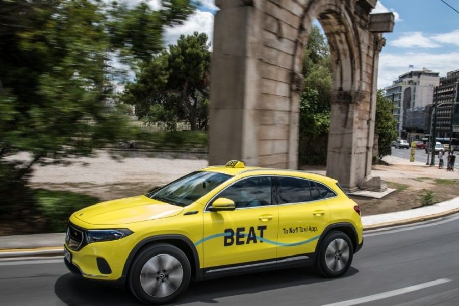 Beat: Αλλάζει η χρέωση προμίσθωσης - Πόσο θα κοστίζει τελικά - Η εφαρμογή κλήσης ταξί στην Ελλάδα αποφασίζει τη μείωσή της από €2 σε €1,20