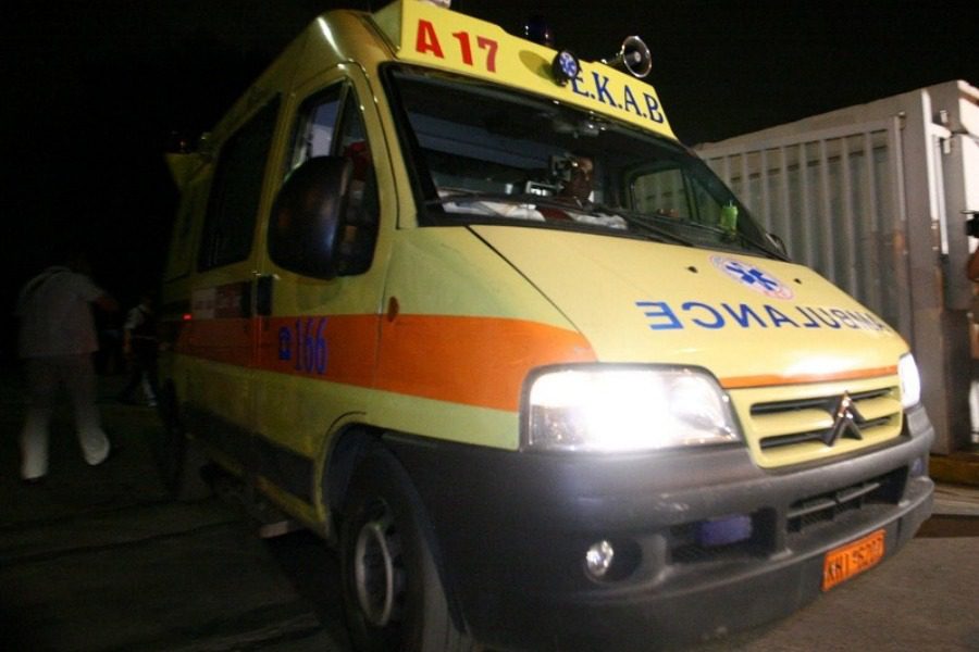 Κρήτη: 75χρονος έστειλε στο νοσοκομείο από το ξύλο την 84χρονη γυναίκα του - Η γυναίκα νοσηλεύεται με τραύματα στο πρόσωπο
