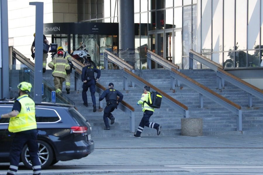 Πυροβολισμοί σε εμπορικό κέντρο στην Κοπεγχάγη  - Αναφορές για θύματα