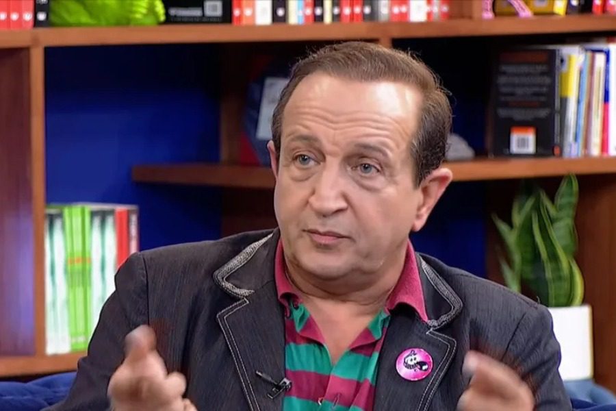 Σπύρος Μπιμπίλας για τον ρόλο του στο «Crown»: Έχω κάνει πολύ σημαντικότερα πράγματα