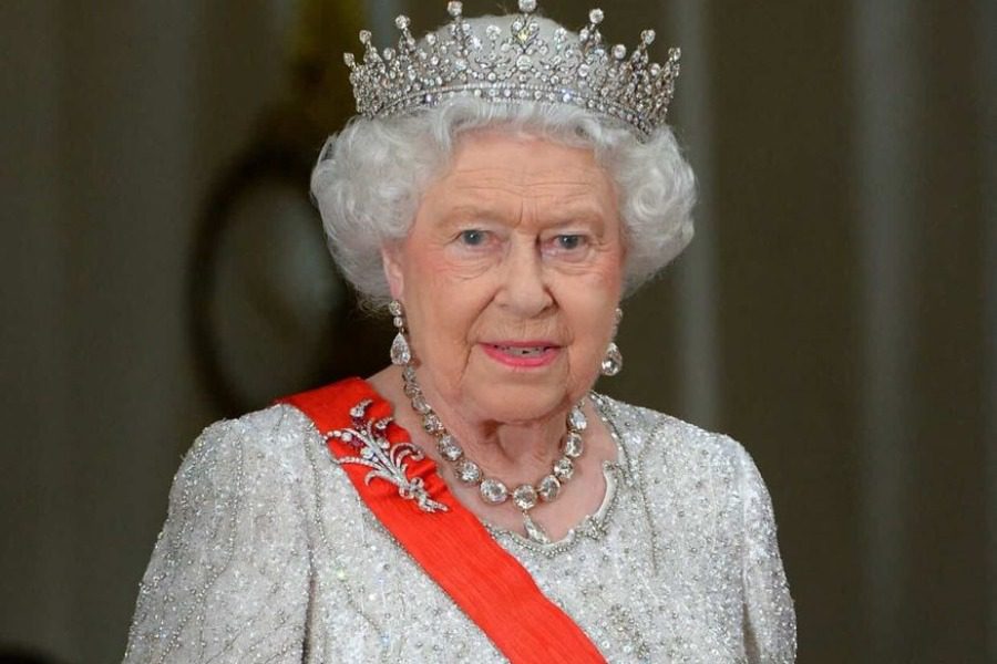 17 περίεργα πράγματα που δεν γνωρίζατε για τη βασίλισσα Ελισάβετ - 