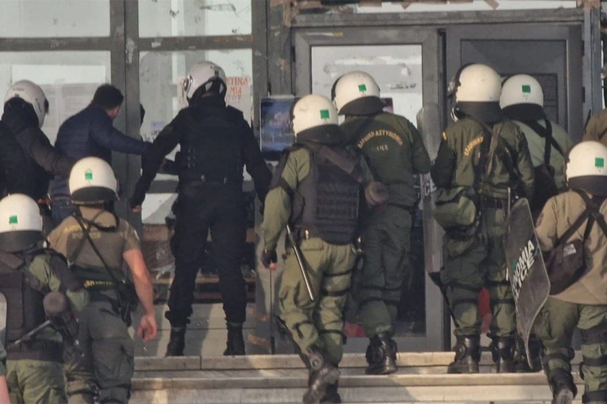 Θεσσαλονίκη: Μεγάλη αστυνομική επιχείρηση στο Αριστοτέλειο Πανεπιστήμιο - 30 προσαγωγές