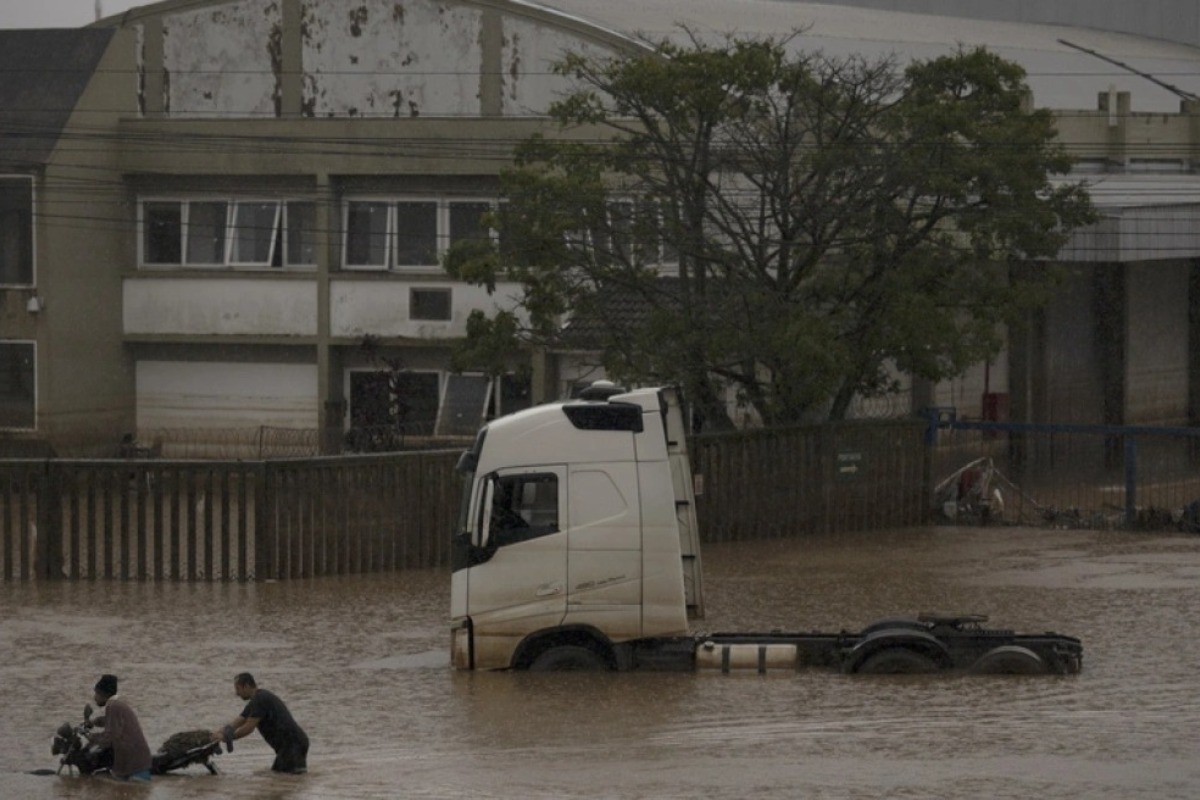 Βραζιλία: Τους 126 έφτασαν οι νεκροί από τις πλημμύρες στο Ρίο Γκράντε ντο Σουλ
