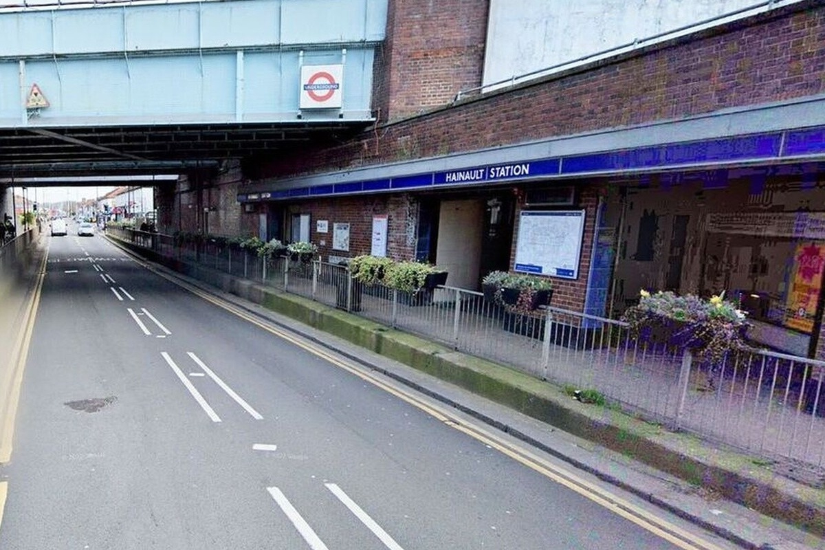 Λονδίνο: Ανδρας με σπαθί στο σταθμό του Μετρό – Αναφορές για τραυματίες