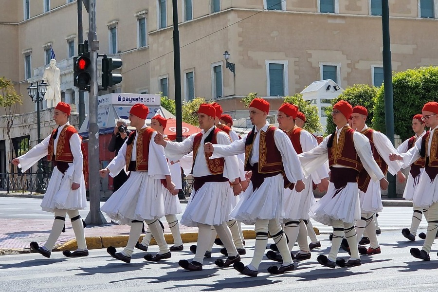 25η Μαρτίου: Με 230 σχολεία η μαθητική παρέλαση στην Αθήνα