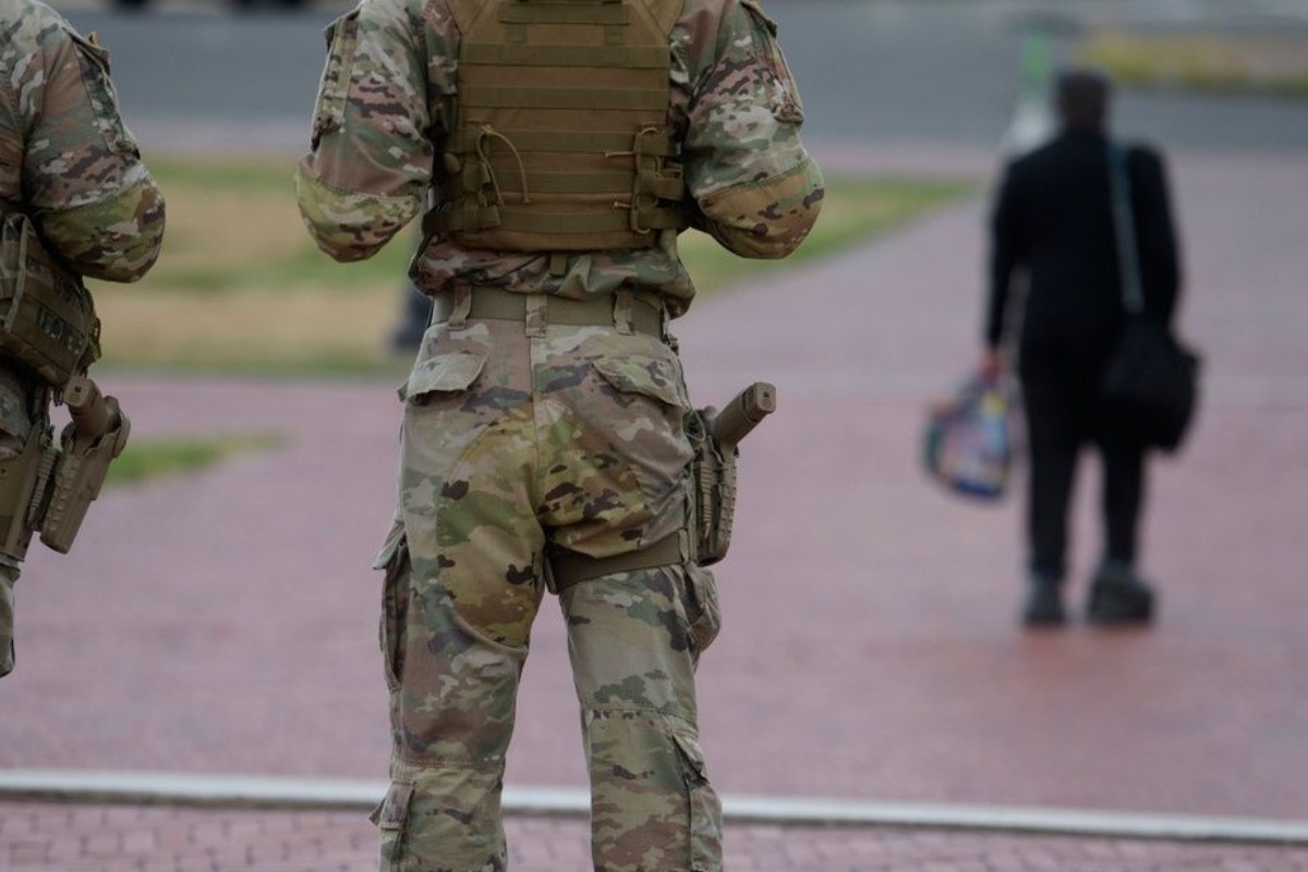 Ο Τραμπ έδωσε εντολή για ανάπτυξη του στρατού στο Πόρτλαντ - «Η πόλη πολιορκείται από Antifa»