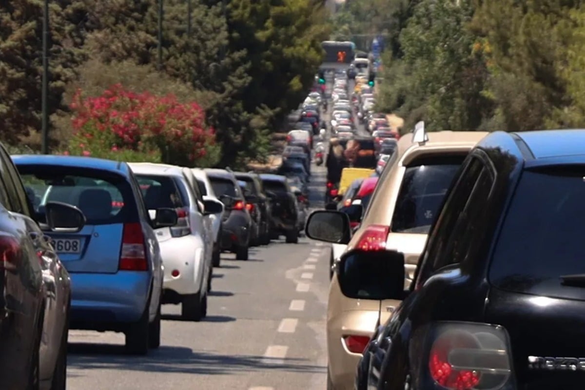 Τα «ξεχασμένα» αυτοκίνητα έχουν τελειώσει – Βαριά πρόστιμα άμεσα