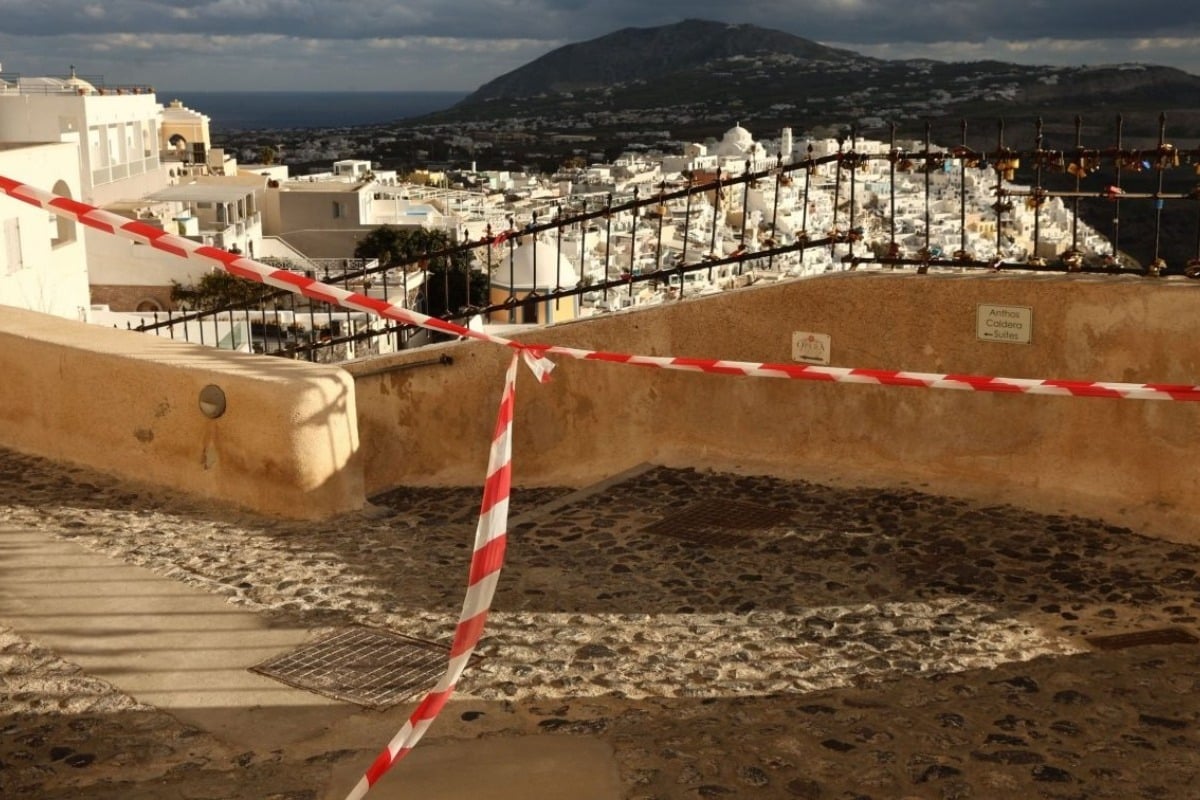 Σεισμοί στη Σαντορίνη: Έρευνα του ΕΚΠΑ για τα κατολισθητικά φαινόμενα - Οι περιοχές στο επίκεντρο