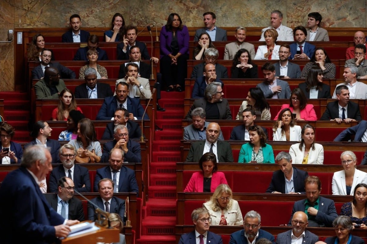 Γαλλία: Έπεσε η κυβέρνηση Μπαϊρού - Δεν έλαβε ψήφο εμπιστοσύνης