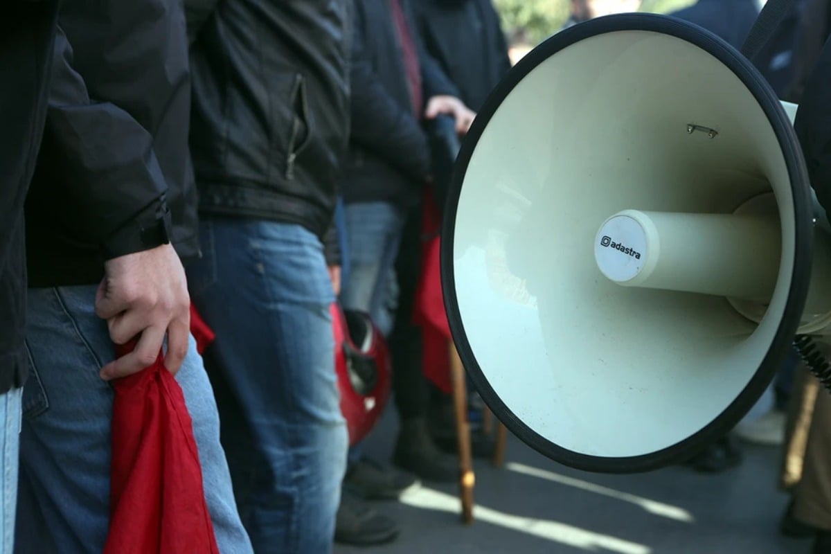 24ωρη πανελλαδική απεργία την Τετάρτη 1/10: Πώς θα κινηθούν τα ΜΜΜ και τι θα γίνει με τα ταξί;