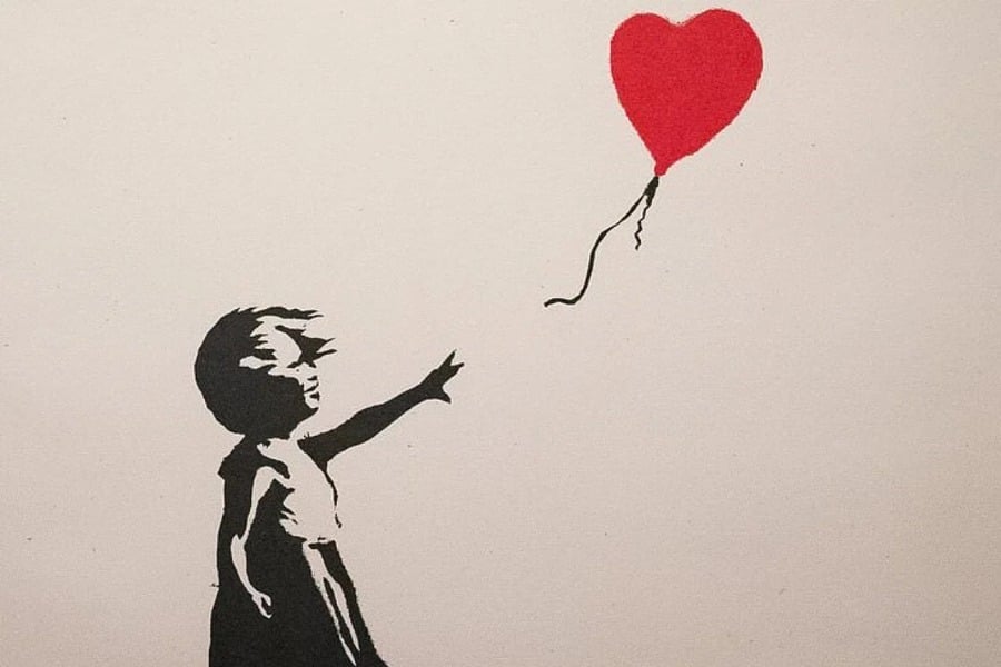 Banksy: Βρέθηκε το «Κορίτσι με το Μπαλόνι», το διάσημο έργο του που είχε κλαπεί