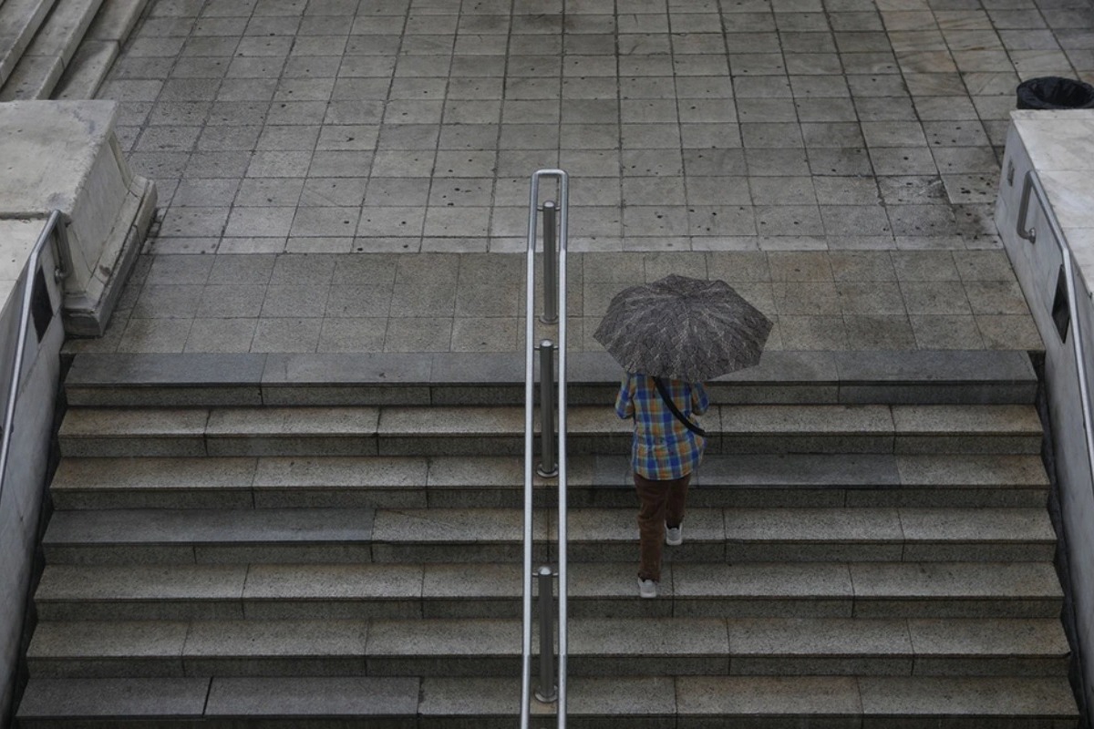 «Φύγε εσύ, έλα εσύ» οι κακοκαιρίες τις επόμενες ημέρες: Χαλάει ξανά ο καιρός από το βράδυ της Παρασκευής