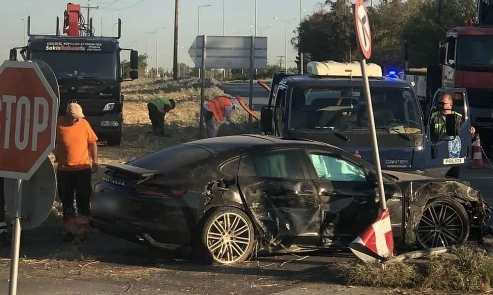 Θέρμη: Ελεύθερη με εγγύηση 50.000 ευρώ η 45χρονη με την Porsche που προκάλεσε τροχαίο