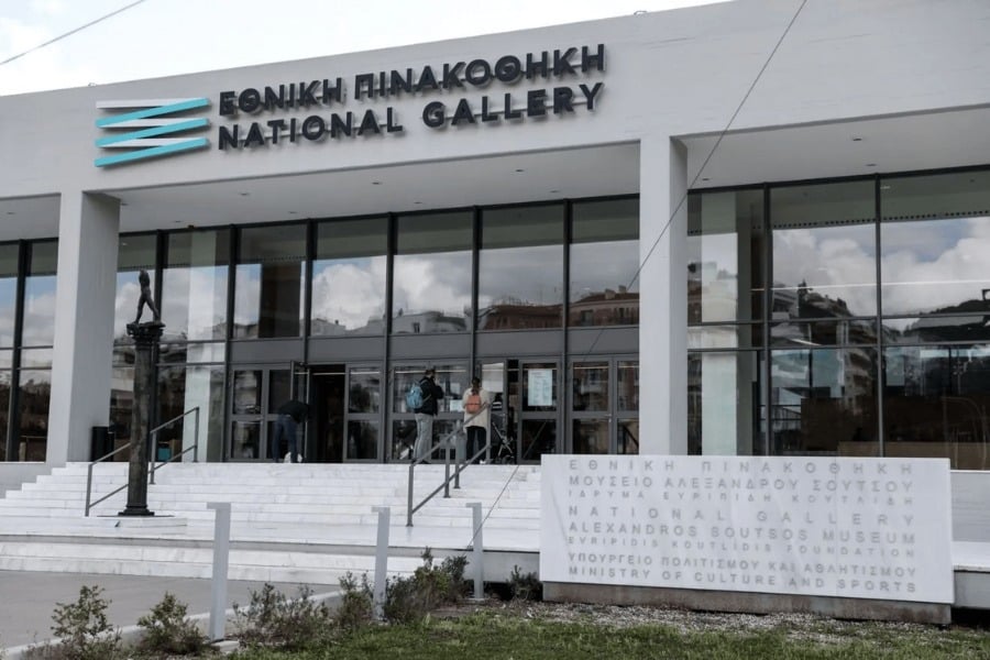 Η ληστεία στο Λούβρο κινητοποιεί την ΕΛΑΣ: 300 αστυνομικοί στα μουσεία από τον Μάρτιο