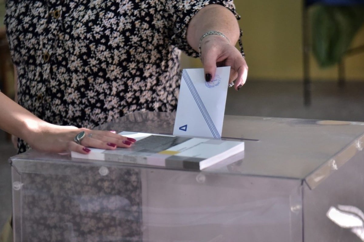 Δημοσκόπηση GPO: Ανεβάζει τα ποσοστά της η ΝΔ - Στη δεύτερη θέση παραμένει η Πλεύση Ελευθερίας