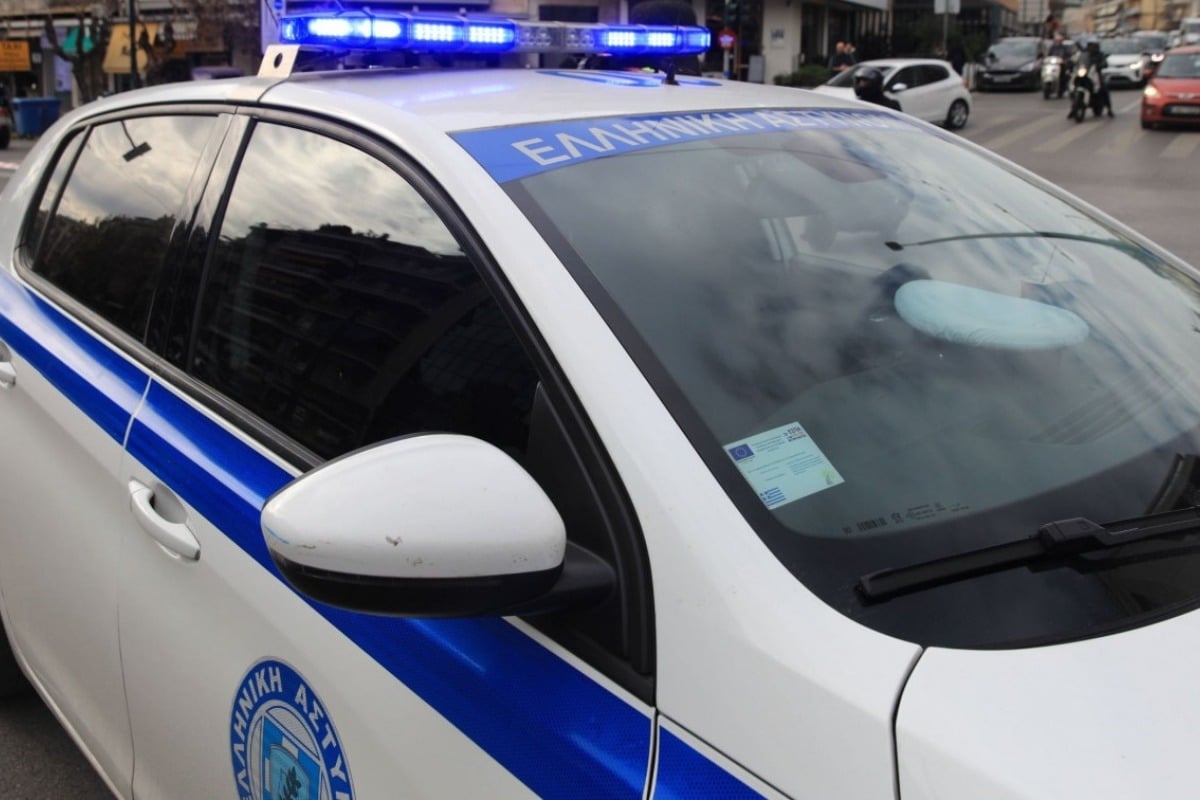 Θεσσαλονίκη: Οδηγός σε αμόκ αρνήθηκε να κάνει αλκοτέστ και διέλυσε οκτώ αυτοκίνητα