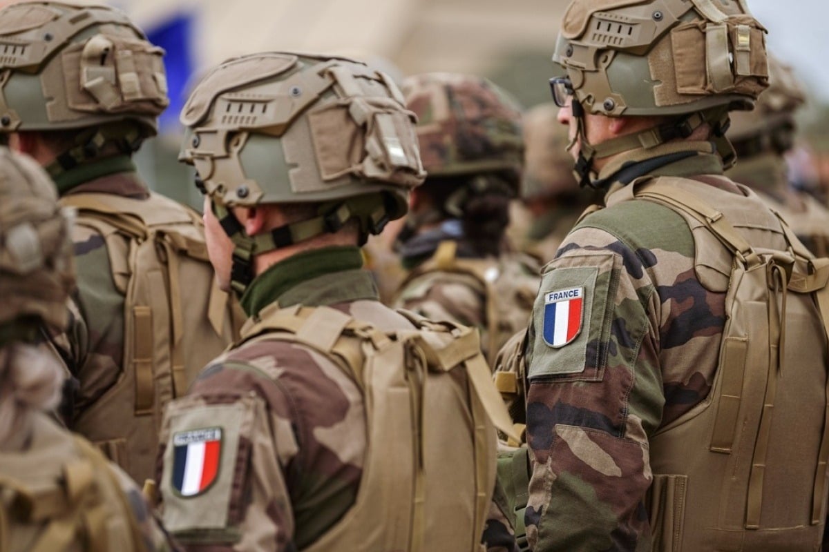 Η Γαλλία να είναι έτοιμη «να χάσει τα παιδιά της» σε πιθανό πόλεμο με τη Ρωσία