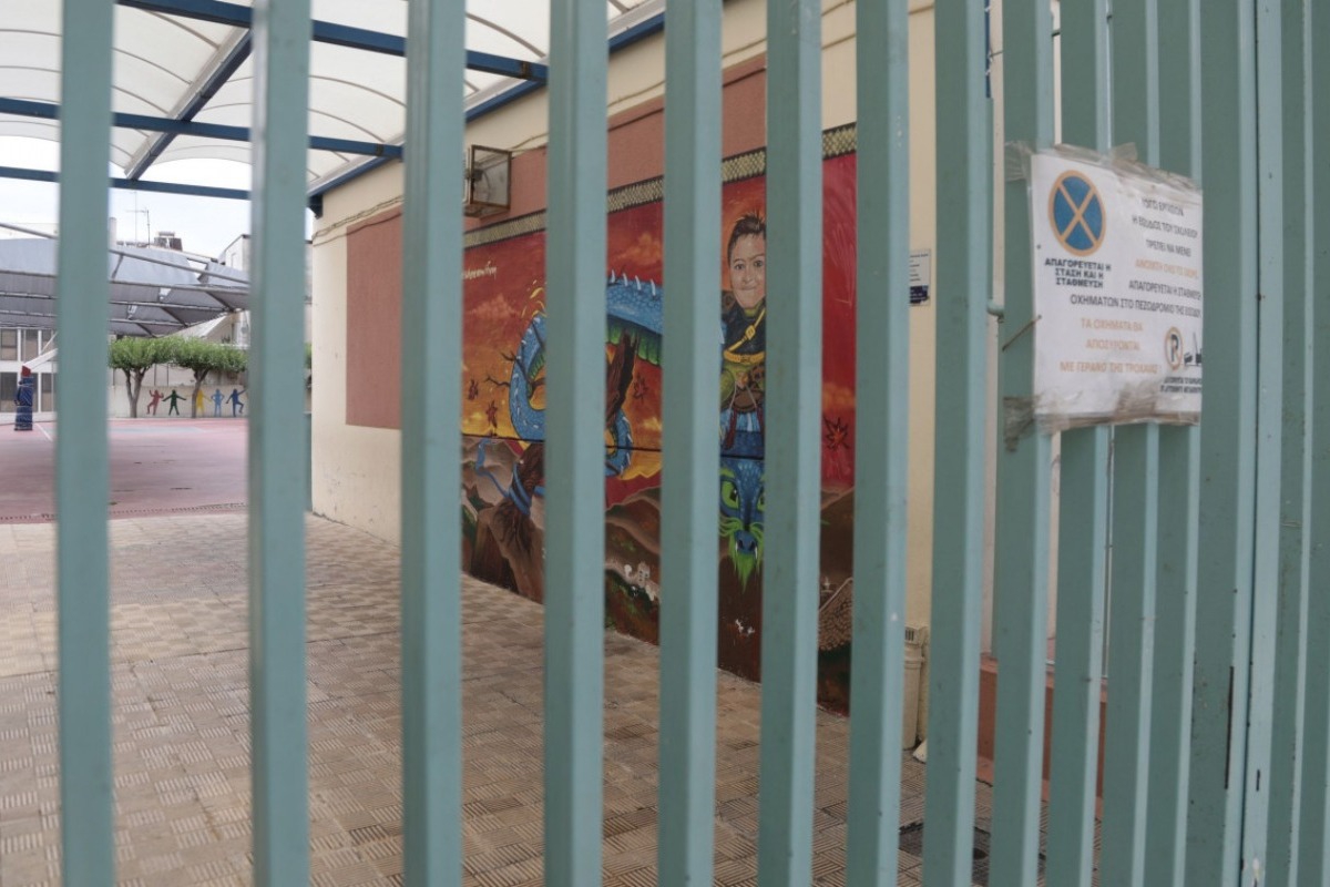 Κυψέλη: Μαχαιρώθηκαν μαθήτριες μέσα σε σχολείο