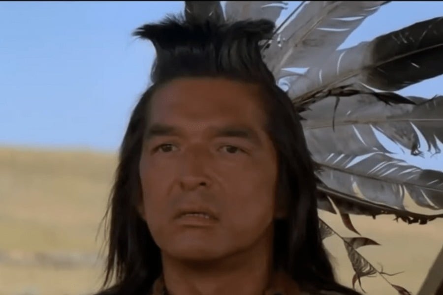 Πέθανε ο ηθοποιός Γκράχαμ Γκριν, ο Kicking Bird στο «Χορεύοντας με τους Λύκους»