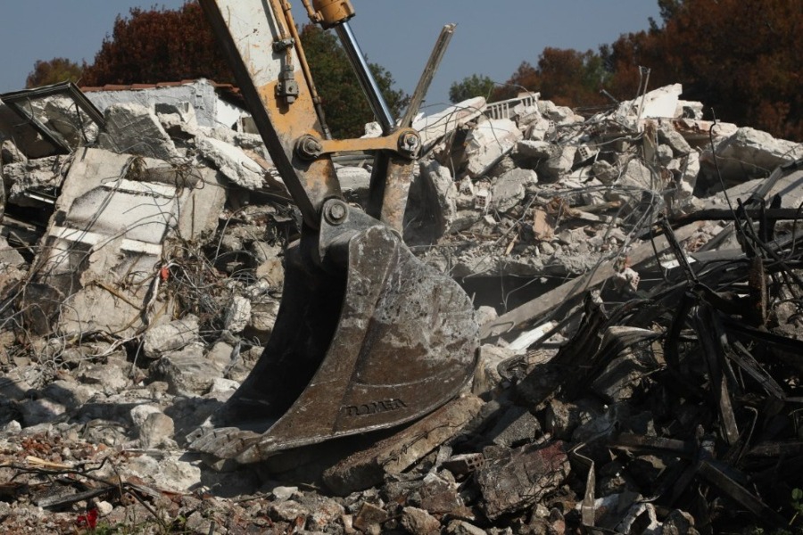 Δολοφόνησε τον γείτονά του όταν πήγε να του γκρεμίσει το σπίτι με εκσκαφέα: Αθωώθηκε από το δικαστήριο