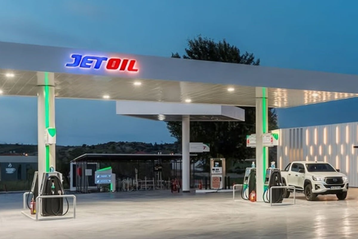 Jet Oil: Παγώνει τους λογαριασμούς της ο Χαράλαμπος Βουρλιώτης μετά το προσωρινό λουκέτο