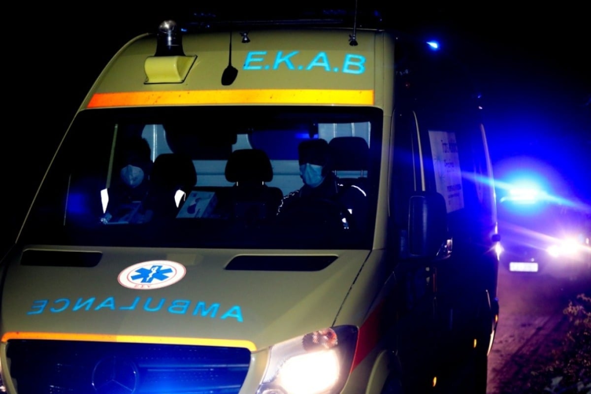 Μάνδρα: Οδηγός φορτηγού χτύπησε με σκεπάρνι στο κεφάλι συνάδελφό του ενώ περίμεναν να ξεφορτώσουν