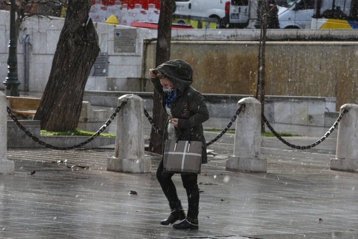 Καιρός: Η πρόβλεψη Αρναούτογλου - Έρχεται ψυχρό βόρειο ρεύμα και βουτιά της θερμοκρασίας