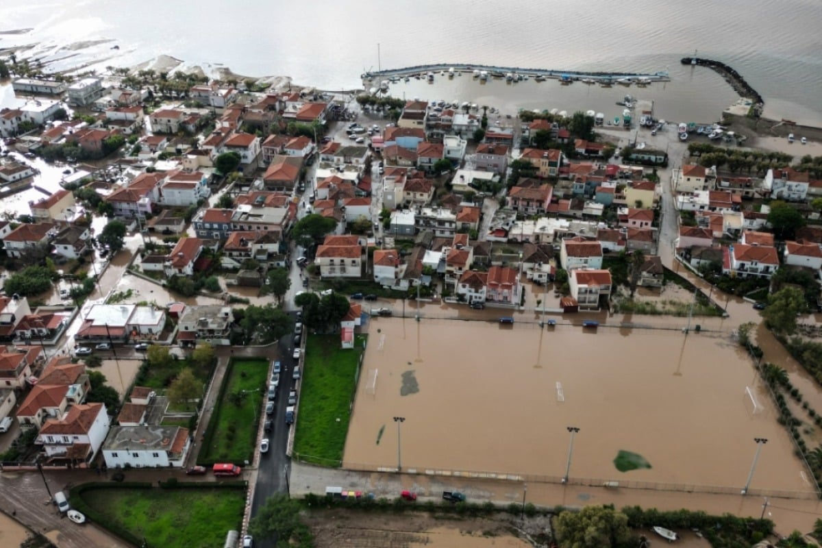 Λέσβος: Εικόνες καταστροφής από τη σφοδρή κακοκαιρία - Δείτε φωτογραφίες