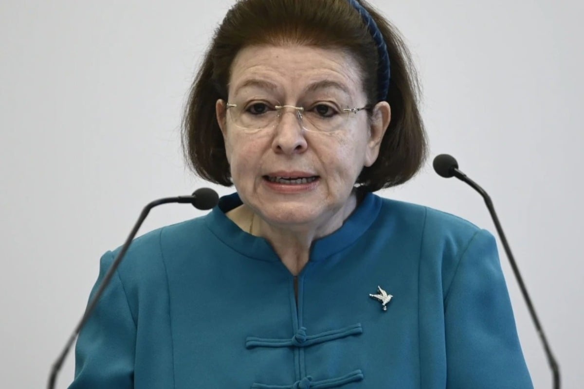 «Κατέρρευσε» η Κνωσός! Η Μενδώνη δίνει εξηγήσεις για τη σοκαριστική φθορά στα δελφίνια