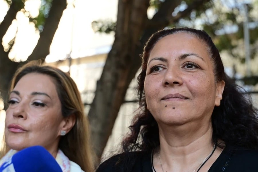 «Δικαιώθηκε το παιδί μου, αύριο θα πάω στο μνήμα της με γλυκά»: Συγκλονίζει η μητέρα της Κυριακής Γρίβα