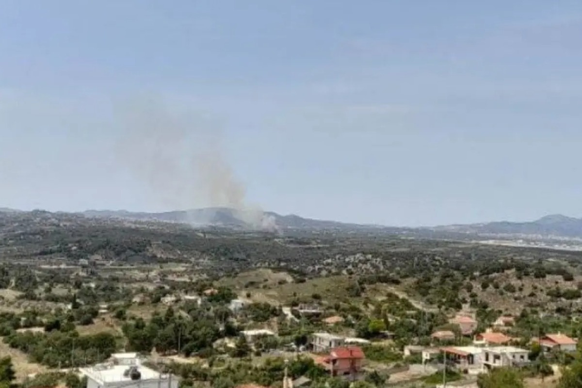 Φωτιά τώρα στο Μαρκόπουλο - Δίνει μάχη η Πυροσβεστική