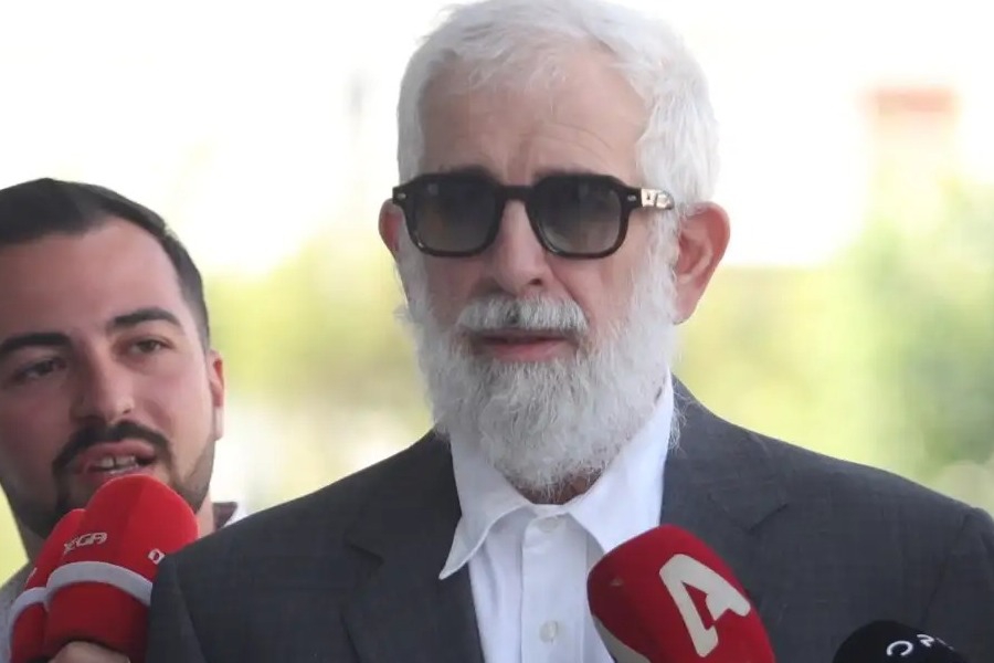 Κάηκε το διαμέρισμα του Πέτρου Φιλιππίδη στην Πατησίων