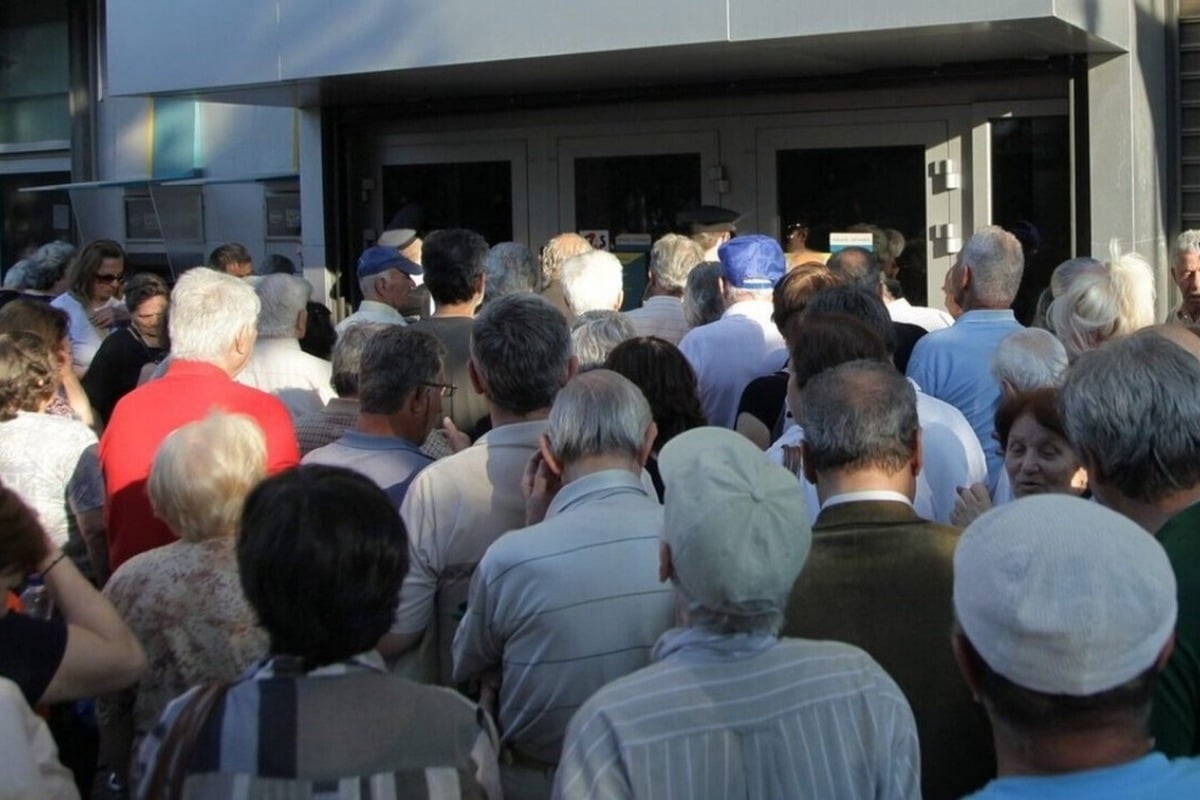 Συντάξεις: «Παγώνουν» οι αλλαγές στα όρια ηλικίας - Οι μεγάλοι κερδισμένοι