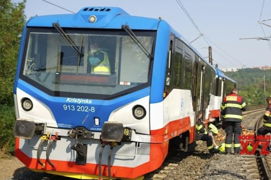 Πράγα: Σύγκρουση τρένων με τουλάχιστον 35 τραυματίες