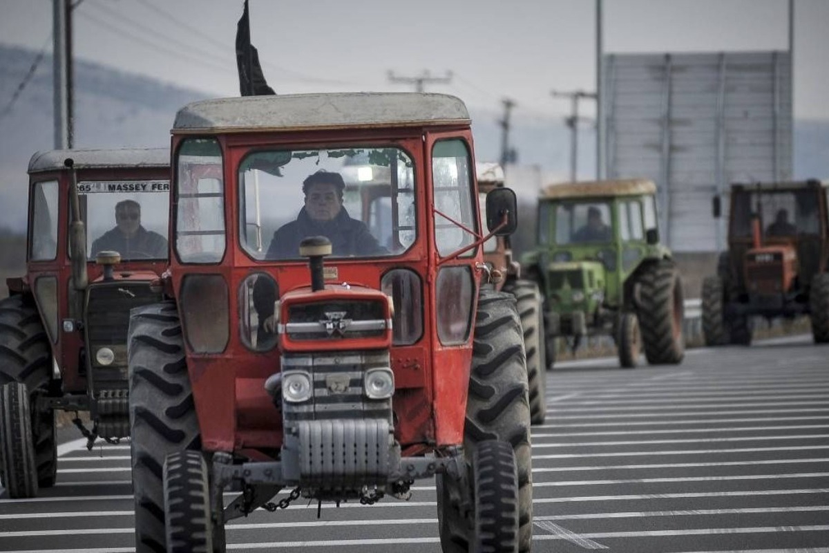Κλιμάκωση των κινητοποιήσεων αποφάσισαν οι αγρότες - Κλείσιμο και των παρακαμπτήριων οδών αύριο