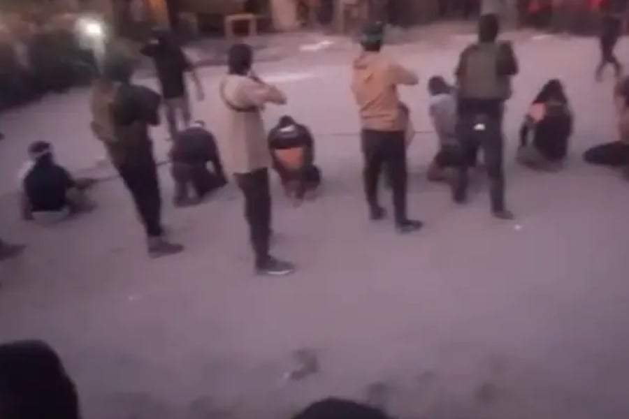 Δημόσιες εκτελέσεις από τη Χαμάς μετά την υπογραφή της συμφωνίας για τη Γάζα