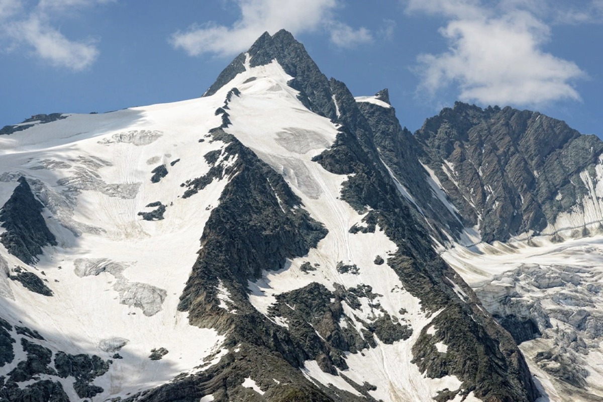Ορειβάτης άφησε τη σύντροφό του στο ψηλότερο βουνό της Αυστρίας για να φέρει βοήθεια και αυτή πέθανε από το κρύο
