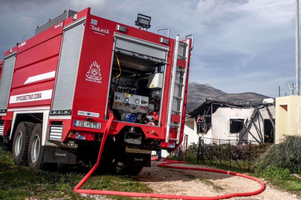 Θεσσαλονίκη: Φωτιά σε λεωφορείο του ΚΤΕΛ - Κάηκε ολοσχερώς