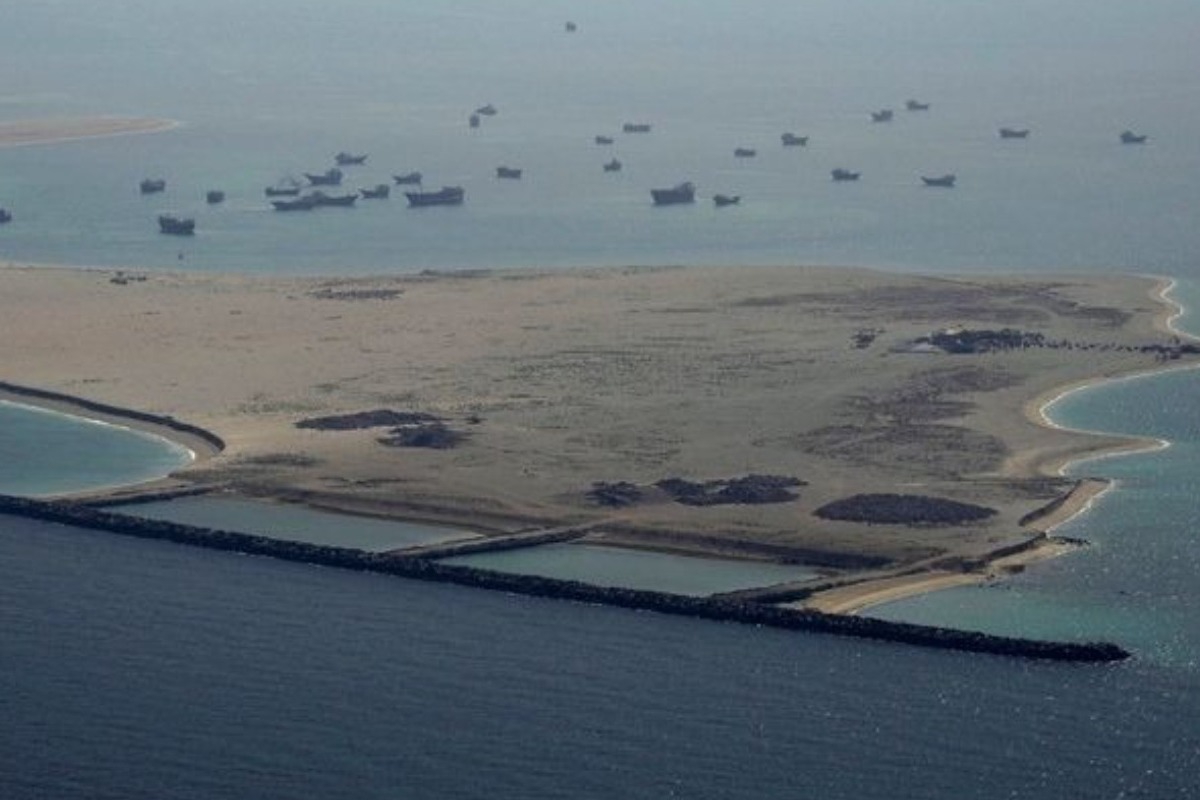 Παγιδευμένοι στα Στενά του Ορμούζ: 20 χιλιάδες ναυτικοί και 200 δεξαμενόπλοια παραμένουν αβοήθητοι