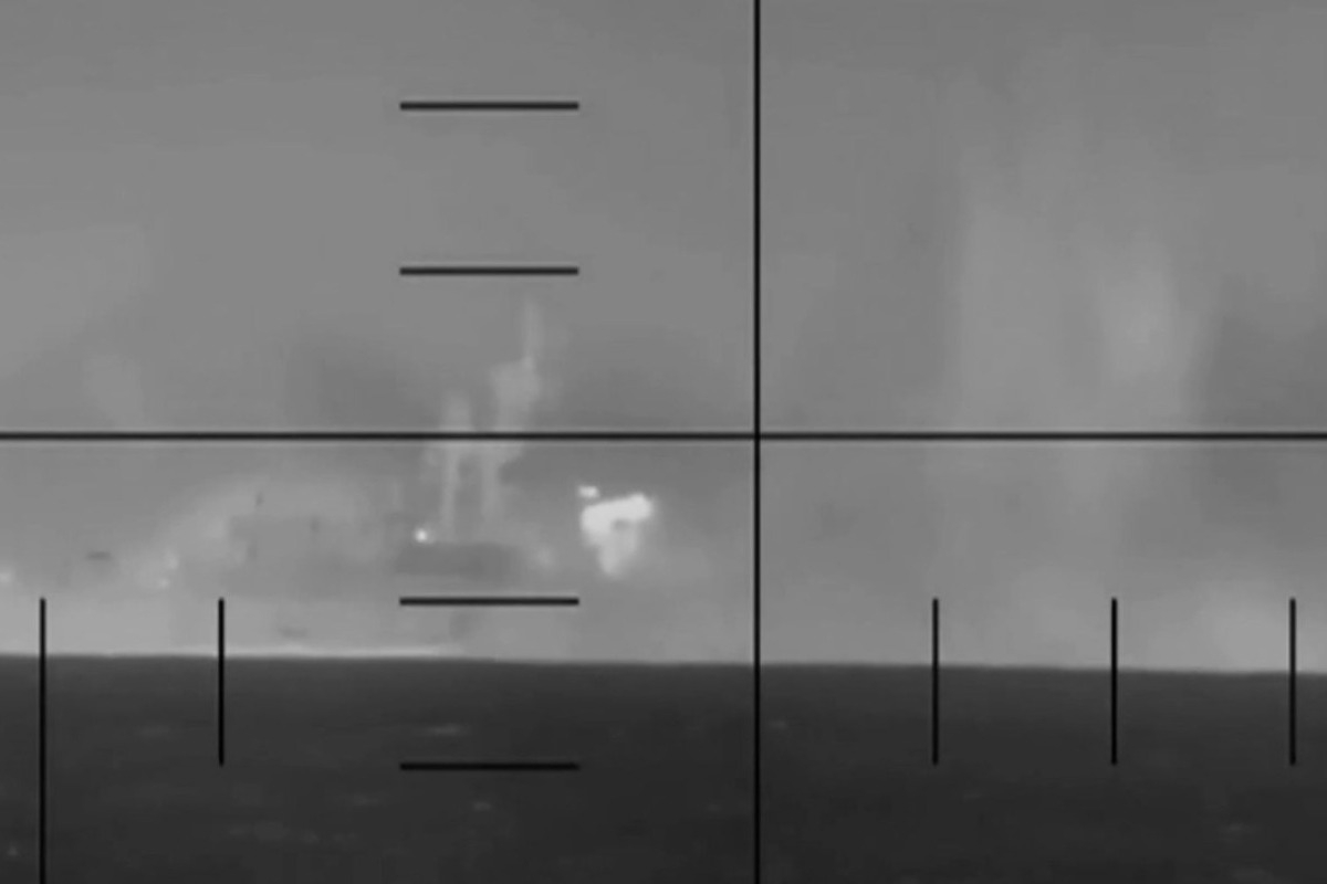 Σοκ και δέος: Ο τορπιλισμός της ιρανικής φρεγάτας από αμερικανικό υποβρύχιο ανοιχτά της Σρι Λάνκα - Βίντεο ντοκουμέντο