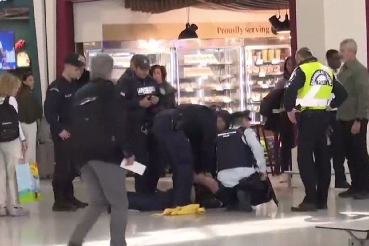 Επεισόδιο στο «Ελ.Βενιζέλος»: Ανδρες τσακώθηκαν στην «ουρά» συναλλάγματος (βίντεο)