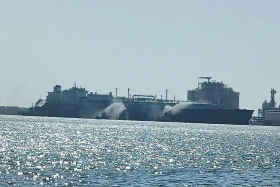 Αίγυπτος: Εκρήξεις στο λιμάνι της Νταμιέτα - Αναφορές για πλήγμα με drone σε δεξαμενόπλοιο