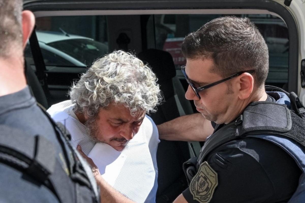 Στον εισαγγελέα ο Τζέιμς Δαλαμάγκας μετά από 27 χρόνια καταζητούμενος - Δείτε βίντεο