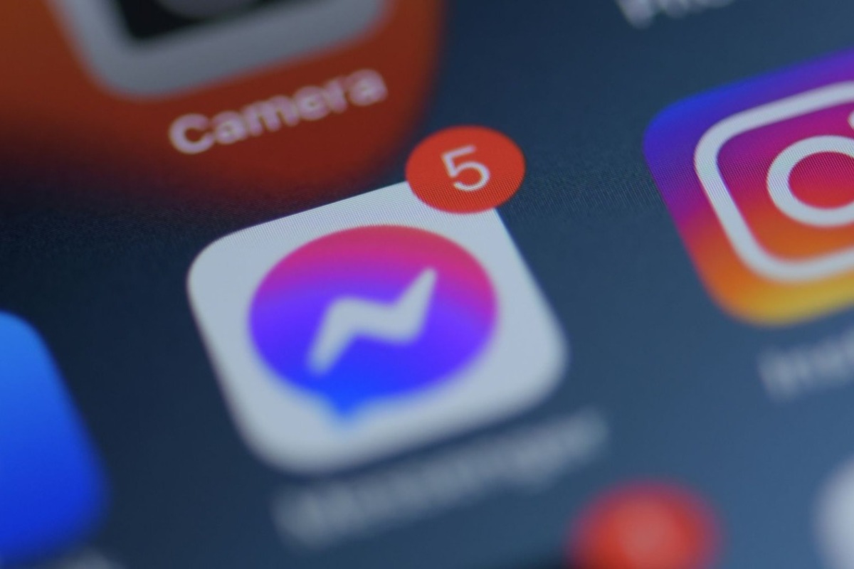 Προβλήματα σε Facebook και Messenger αναφέρουν οι χρήστες