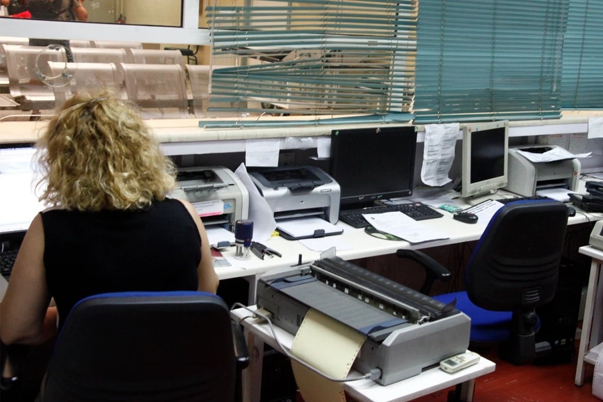 Μεγάλες αλλαγές από σήμερα για τους δημόσιους υπαλλήλους – Σε ισχύ το νέο πειθαρχικό δίκαιο – Παραπτώματα η παρενόχληση και η άρνηση αξιολόγησης