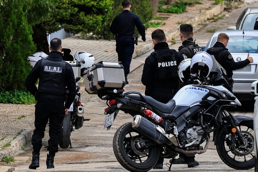 Αποκαλύψεις για τον 46χρονο που σκότωσε τον πατέρα του στη Γλυφάδα: Γιατί έμεινε 4 χρόνια στη φυλακή για τη δολοφονία της μητέρας του