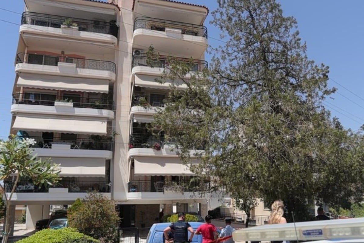 Ηλιούπολη: Οι δύο 17χρονες ήθελαν να αυτοκτονήσουν - Το σημείωμα πριν την πτώση