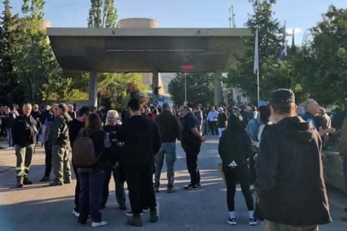 Έσβησαν τα φουγάρα του ΑΗΣ Αγίου Δημητρίου στην Κοζάνη - Αγωνία για εργαζόμενους, τηλεθέρμανση