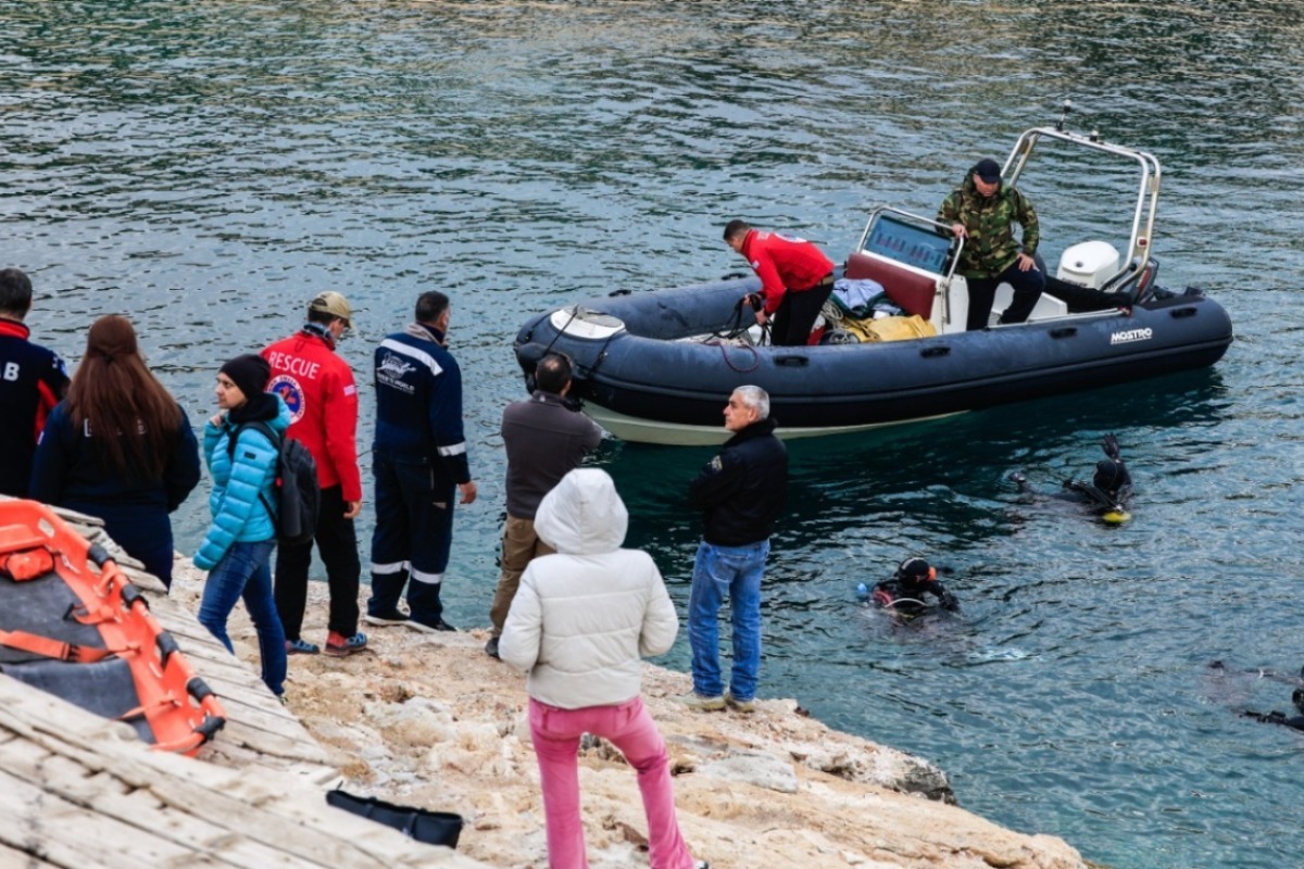 Βόλος: Δεν αναγνωρίζονταν οι σοροί των θυμάτων - Με σοβαρά εγκαύματα στο κεφάλι ο 39χρονος